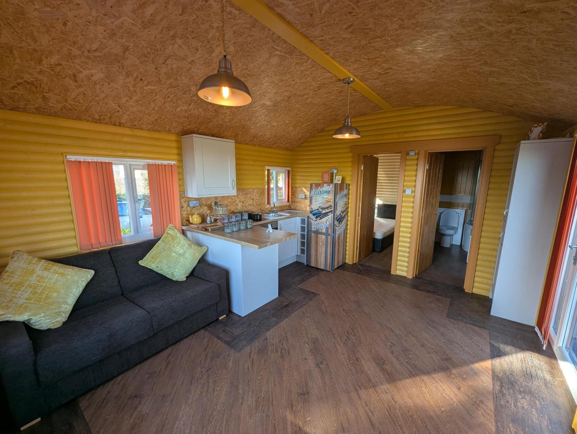 Albergue Eat And Sleep Lindisfarne Beal Exterior foto